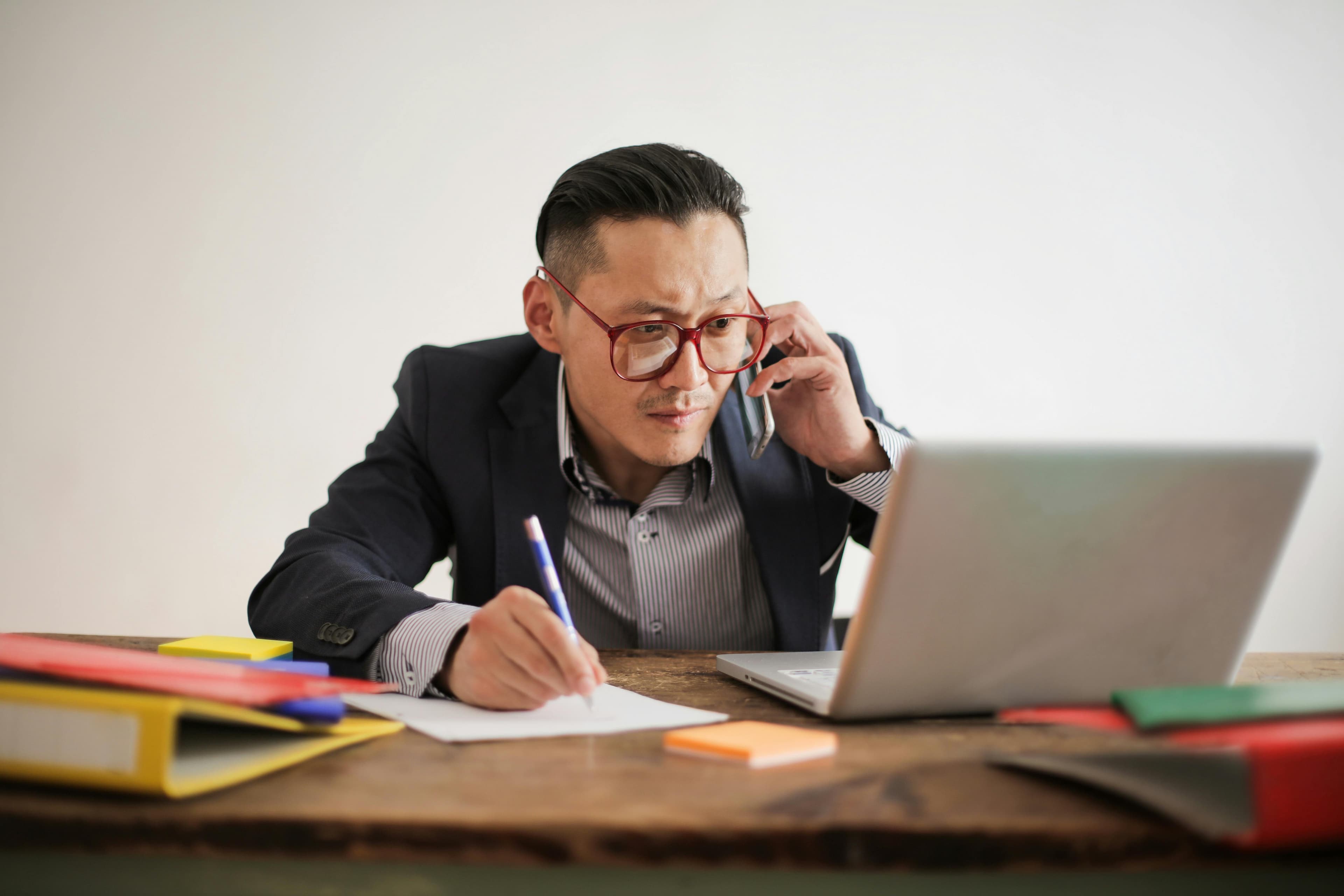 How Mindfulness Can Improve Your Relationships: 6 Key Insights