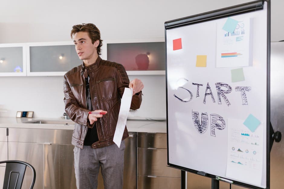 How to Communicate Vision: 7 Steps for Leaders to Inspire Their Teams