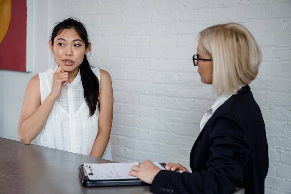 20 Essential Nonverbal Cues Leaders Must Recognize for Effective Communication
