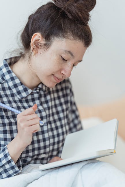 How to Use Journaling as a Tool for Assertive Self-Reflection: A Step-by-Step Guide