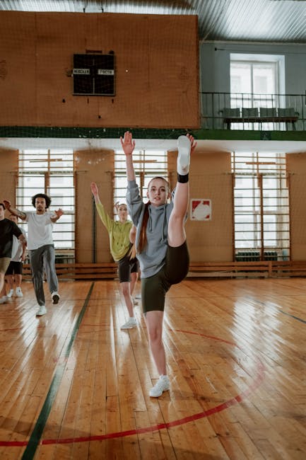 25 Dynamic Stretching Drills for All Sports: Enhance Your Flexibility