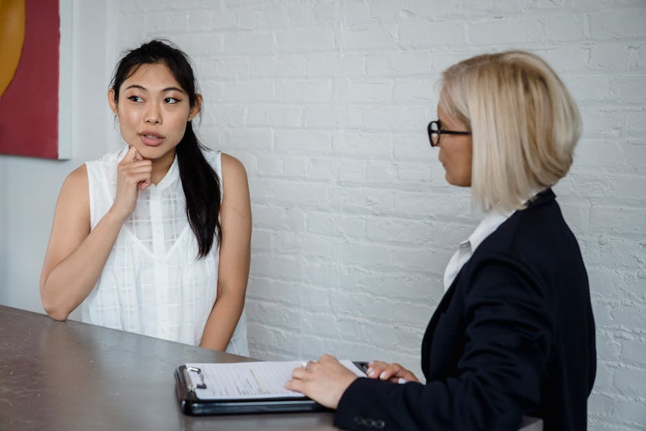 20 Essential Nonverbal Cues Leaders Must Recognize for Effective Communication
