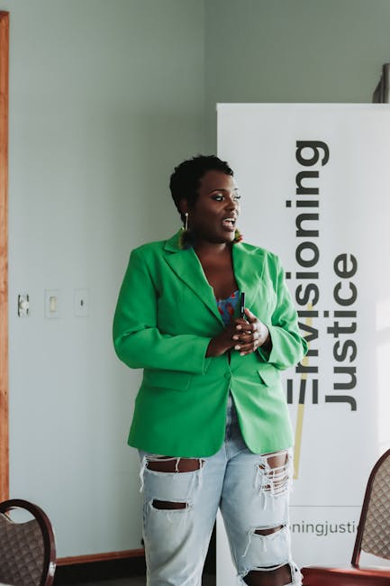 15 Uncommon Strategies to Captivate Your Audience in Public Speaking